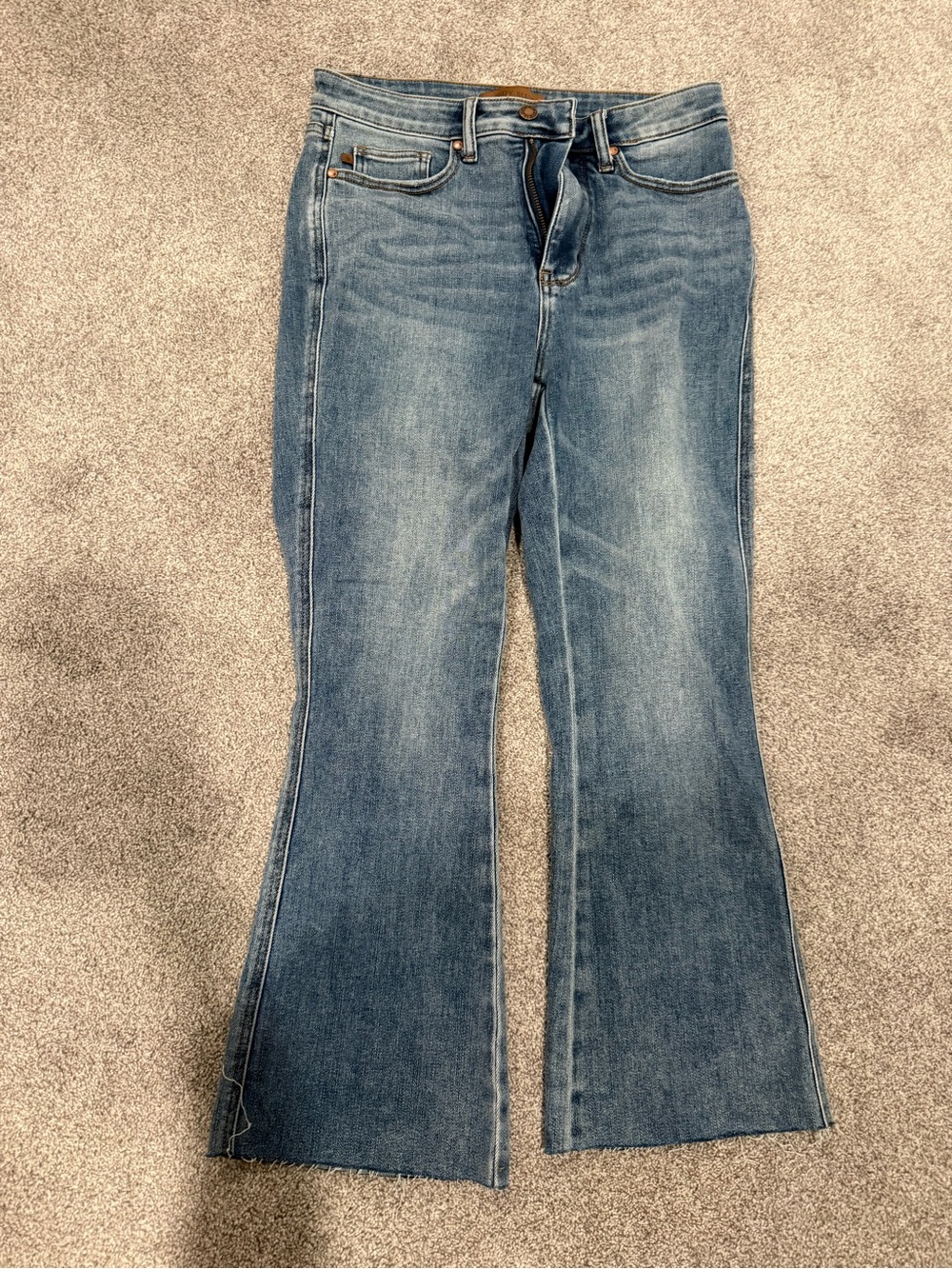 Judy Blue Light-Medium Blue Flare Jeans